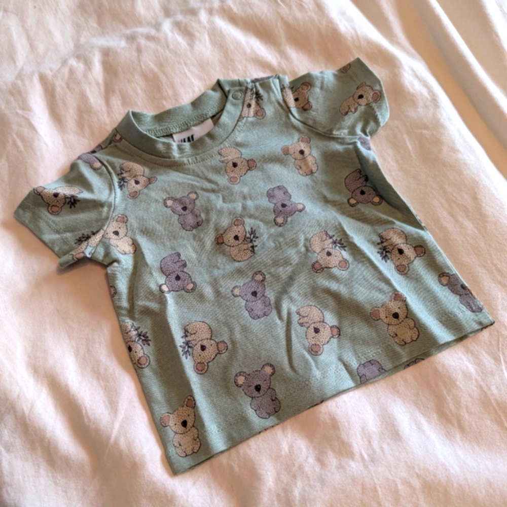 3/$15! H&M Baby Koala Shirt